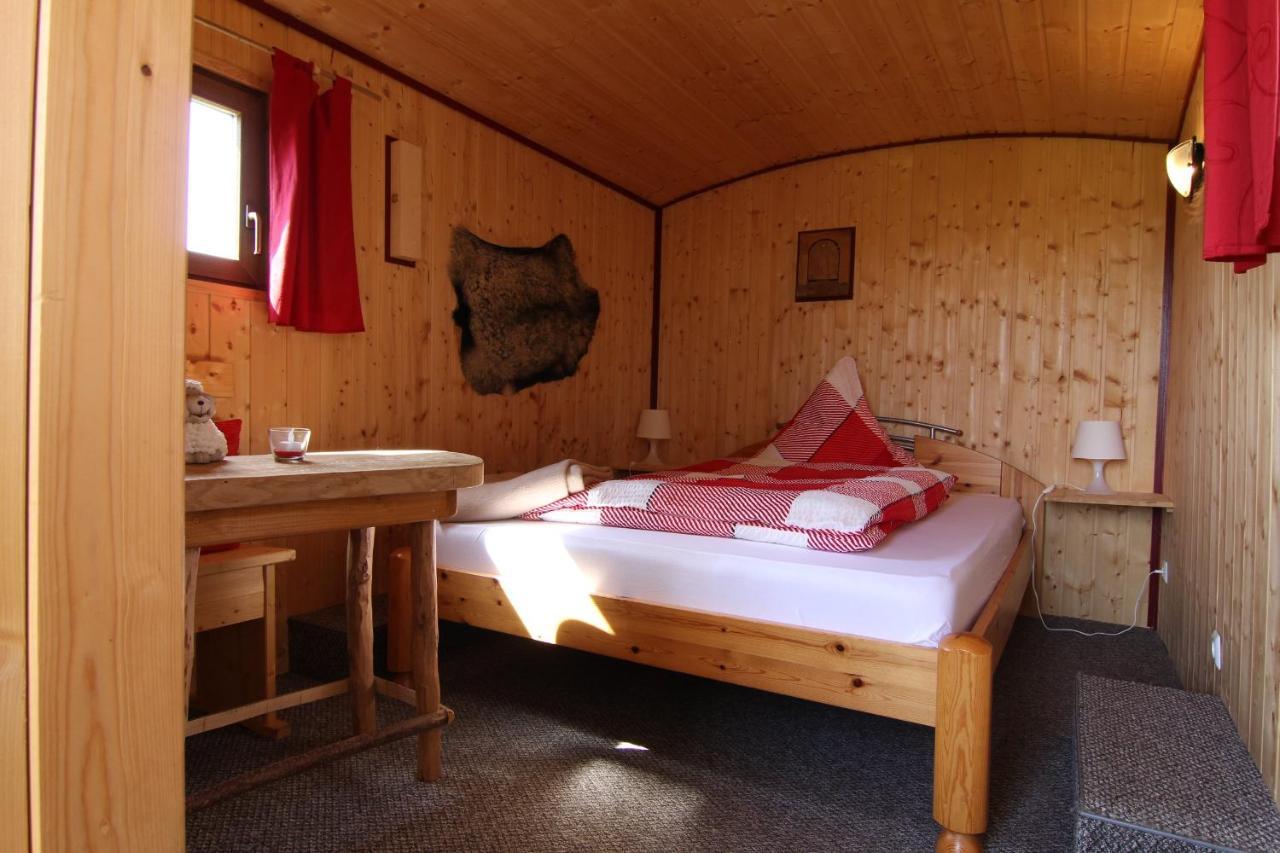 Gaestehaus Ermen Kamp-Lintfort Bagian luar foto